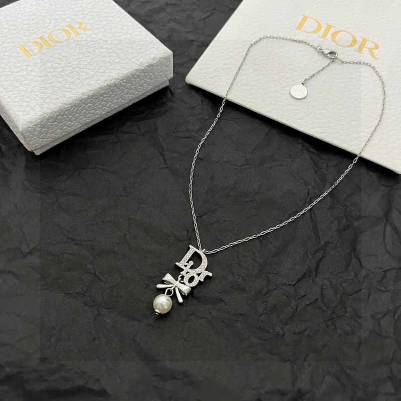 Dior Necklace 04lyr202